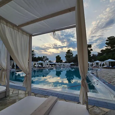 O Paradise And 5* Magoula (Evia)