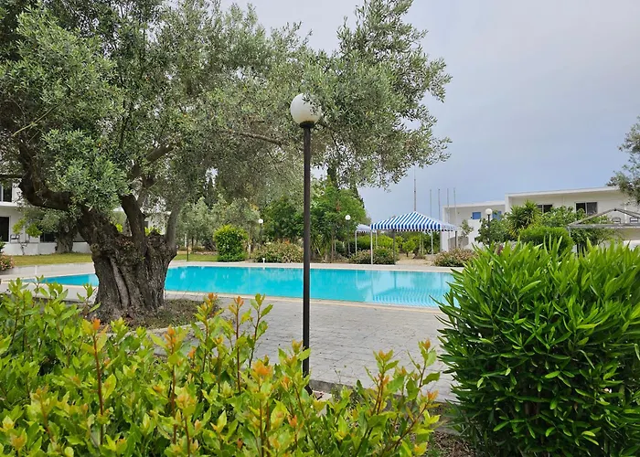 Ξενοδοχείο O Paradise And