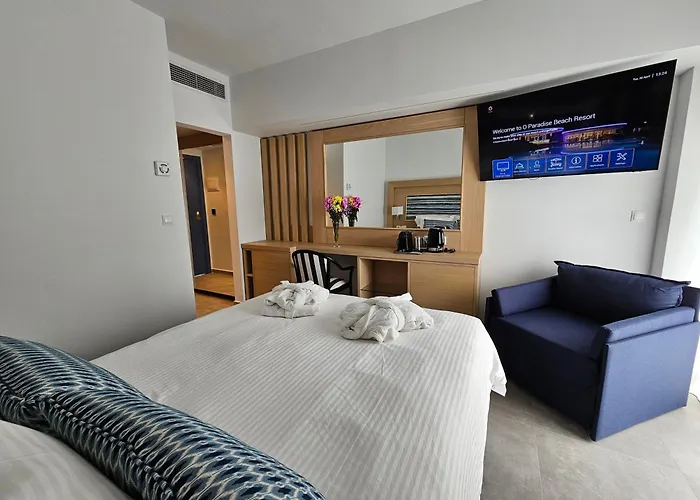 O Paradise And 5* Μαγούλα