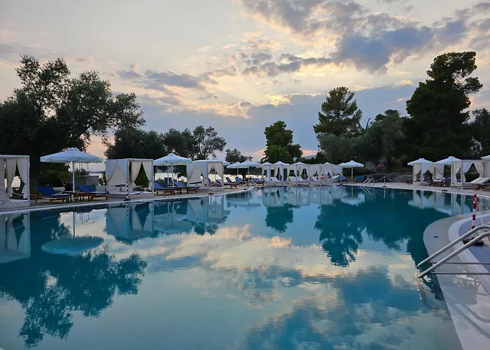 Ξενοδοχείο O Paradise And Μαγούλα